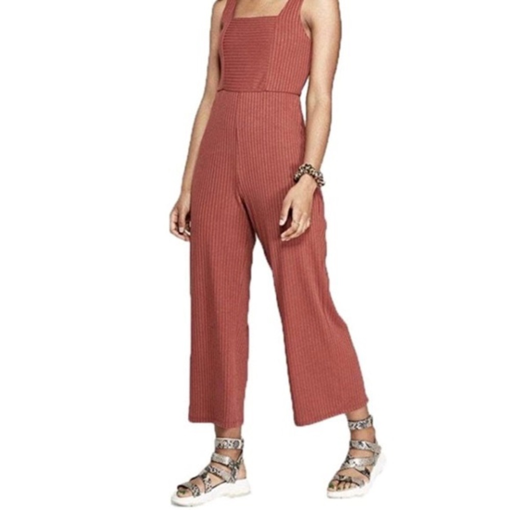 SOLD‼️ Square Neck Knit Jumpsuit